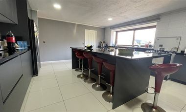 Casa en Venta en El Roto Chileno