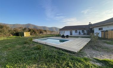 Casa en Venta en El Roto Chileno