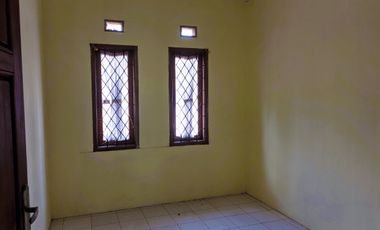 Rumah Bagus Siap Huni Lokasi Strategis Dekat Pusat Kota