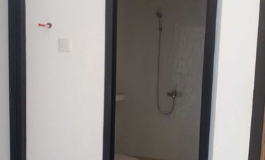 DIJUAL RUMAH BARU TENGAH KOTA BERNUANSA MINIMALIS LOKASI SUMBER REJO