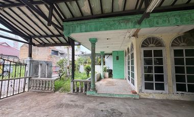 Turun Harga !!!  Dijual Cepat Tanah Hook Bonus Rumah Tua Bebas Banjir