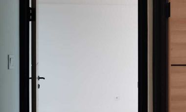 JUAL Rumah 2 Lantai Uptown Lippo Cikarang Siap Huni 3 Kamar Tidur Rapi