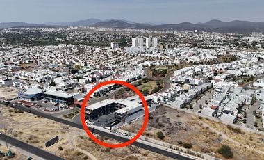 Local comercial en Renta a estrenar