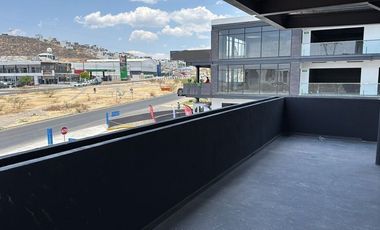 Local comercial en Renta a estrenar