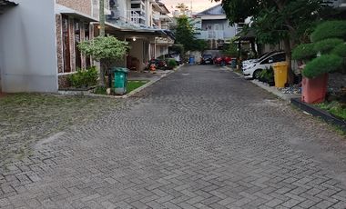 DJUAL / DI SEWAKAN RUMAH KEBAGUSAN LENTENG