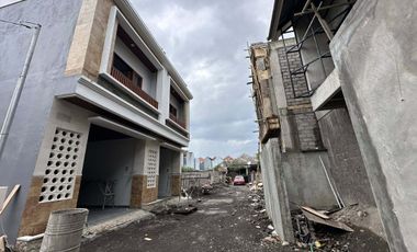 Dikontrakkan 2 Unit Rumah Baru Di Jalan Tukad Balian Utara Renon