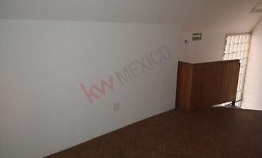 Local AZA5 en renta, Roof Garden del Centro Comercial Interlomas