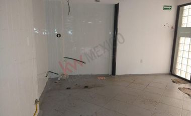 Local AZA5 en renta, Roof Garden del Centro Comercial Interlomas