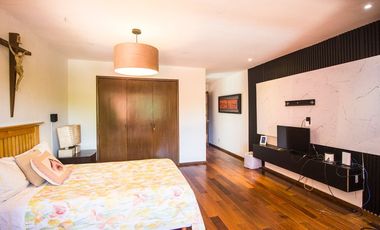 Casa en Venta en Colinas de San Javier de 636m2