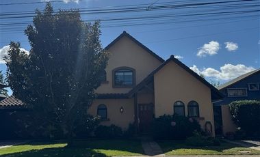 Casa en Venta en Loteo Jardín Esmeralda