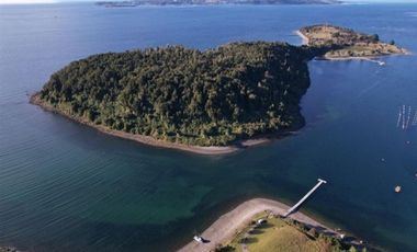 Casa en Venta en Puerto Montt, Isla Huelmo