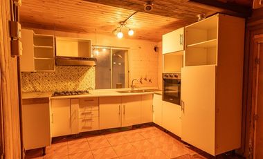 Casa en Venta en Calle Los Alerces 39