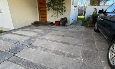 Casa en Venta en Alto Rucahue