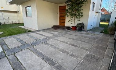 Casa en Venta en Alto Rucahue