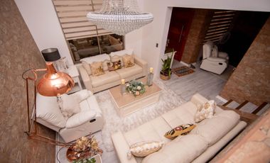 VENTA HERMOSA CASA EN SECTOR RESIDENCIAL