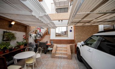 VENTA HERMOSA CASA EN SECTOR RESIDENCIAL