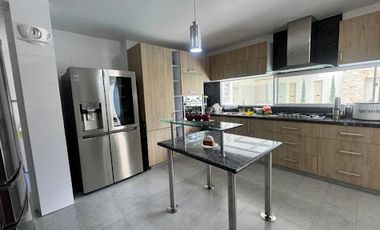 VENTA de CASA RESIDENCIAL en NEIVA