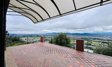 VENTA de CASAS en CHIA