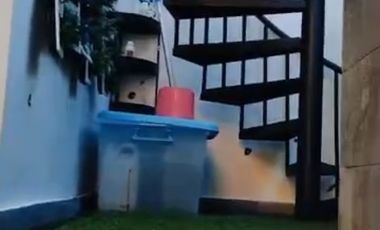 DIJUAL VILLA BARU MUNGIL ANTIQUE 2 LANTAI FULL FURNISH DI JIMBARAN