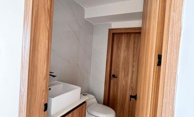 ???? ¡Vive en Confort y Ubicación Privilegiada! Townhouse en Venta – Conjunto Loma Dorada ????