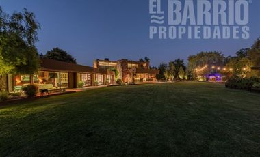 Casa en Arriendo en Chicureo / Piedra Roja