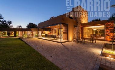 Casa en Arriendo en Chicureo / Piedra Roja