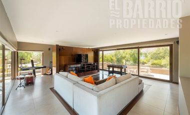 Casa en Arriendo en Chicureo / Piedra Roja