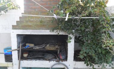 Duplex 3 Amb. c/espacio vehicular Calle 51 150