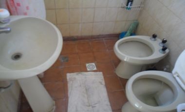 Duplex 3 Amb. c/espacio vehicular Calle 51 150