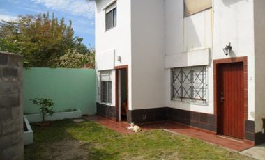 Duplex 3 Amb. c/espacio vehicular Calle 51 150