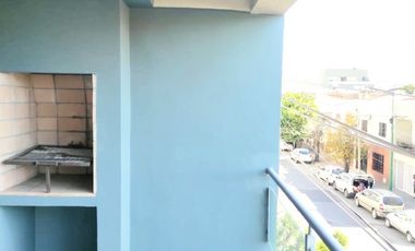 VENDE DEPARTAMENTO AMOBLADO
