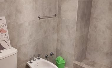 VENDE DEPARTAMENTO AMOBLADO
