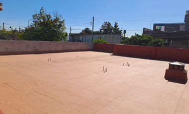 VENTA CASA DE 3 AMBIENTES RECICLADA EN SAN JUSTO