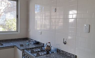 VENTA CASA DE 3 AMBIENTES RECICLADA EN SAN JUSTO