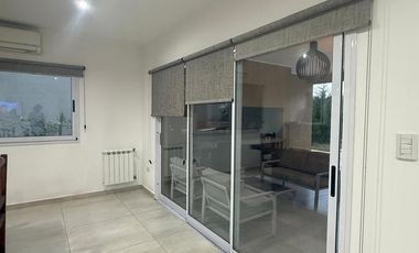 Casa en Pilar del Este