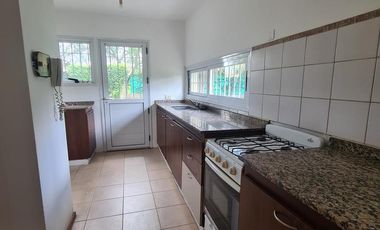 Casa en alquiler - Villa Allende