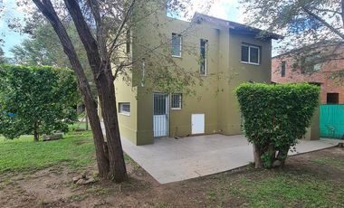 Casa en alquiler - Villa Allende