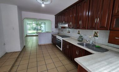 Casa Grande cerca del estadio Jalisco