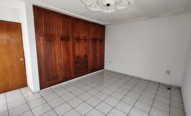 Casa Grande cerca del estadio Jalisco