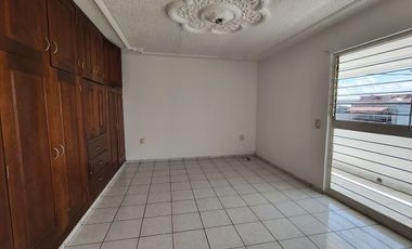 Casa Grande cerca del estadio Jalisco