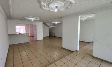 Casa Grande cerca del estadio Jalisco