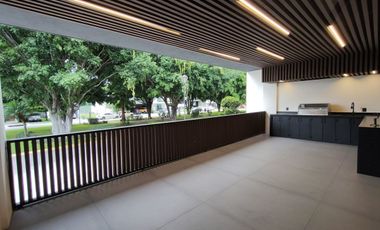 RESIDENCIA EN LOS OLIVOS
