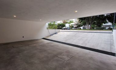 RESIDENCIA EN LOS OLIVOS