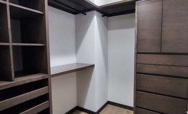 RESIDENCIA EN LOS OLIVOS