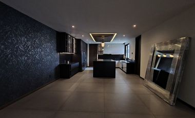RESIDENCIA EN LOS OLIVOS