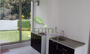 Jardines en la Montaña Casa Renta