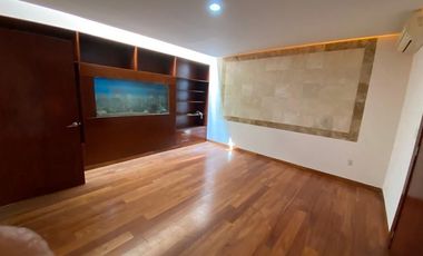CASA EN RENTA EN COUNTRY CLUB GRAN JARDIN LEON GUANAJUATO