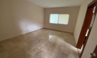 CASA EN RENTA EN COUNTRY CLUB GRAN JARDIN LEON GUANAJUATO