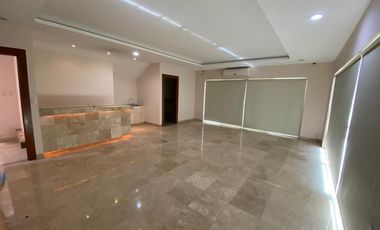 CASA EN RENTA EN COUNTRY CLUB GRAN JARDIN LEON GUANAJUATO