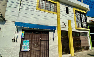 CASA EN VENTA CON LOCAL COMERCIAL, 18 DE MAYO. $1,999,000